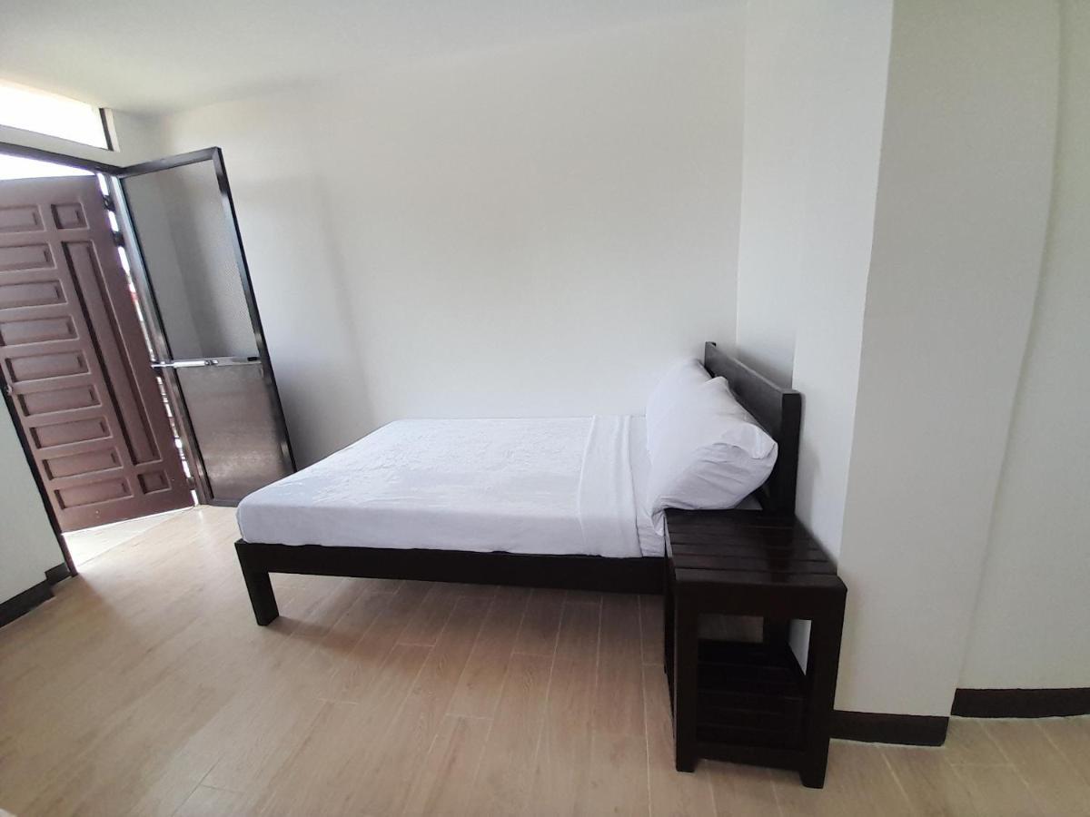 Palawan Residence Puerto Princesa Екстериор снимка