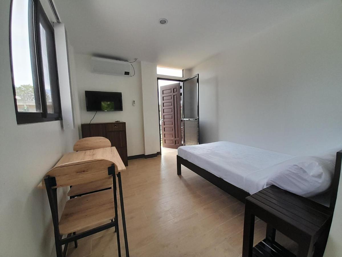 Palawan Residence Puerto Princesa Екстериор снимка