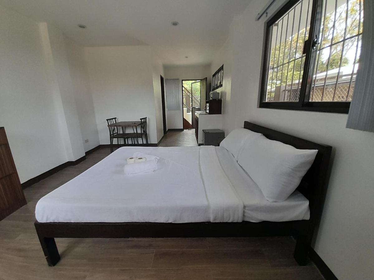 Palawan Residence Puerto Princesa Екстериор снимка