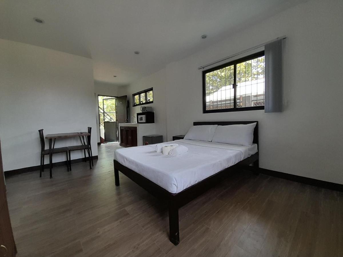 Palawan Residence Puerto Princesa Екстериор снимка